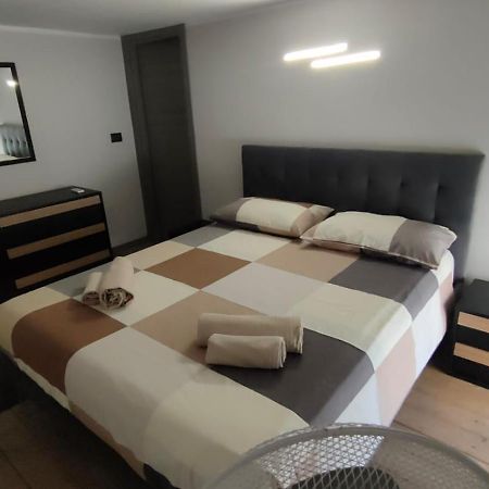 Louis Home Syrakus Exterior foto